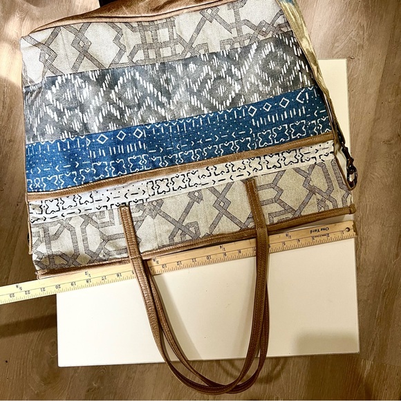 Southwestern Print  Canvas Leather Diaper Bag Baby Bag - Picture 14 of 15